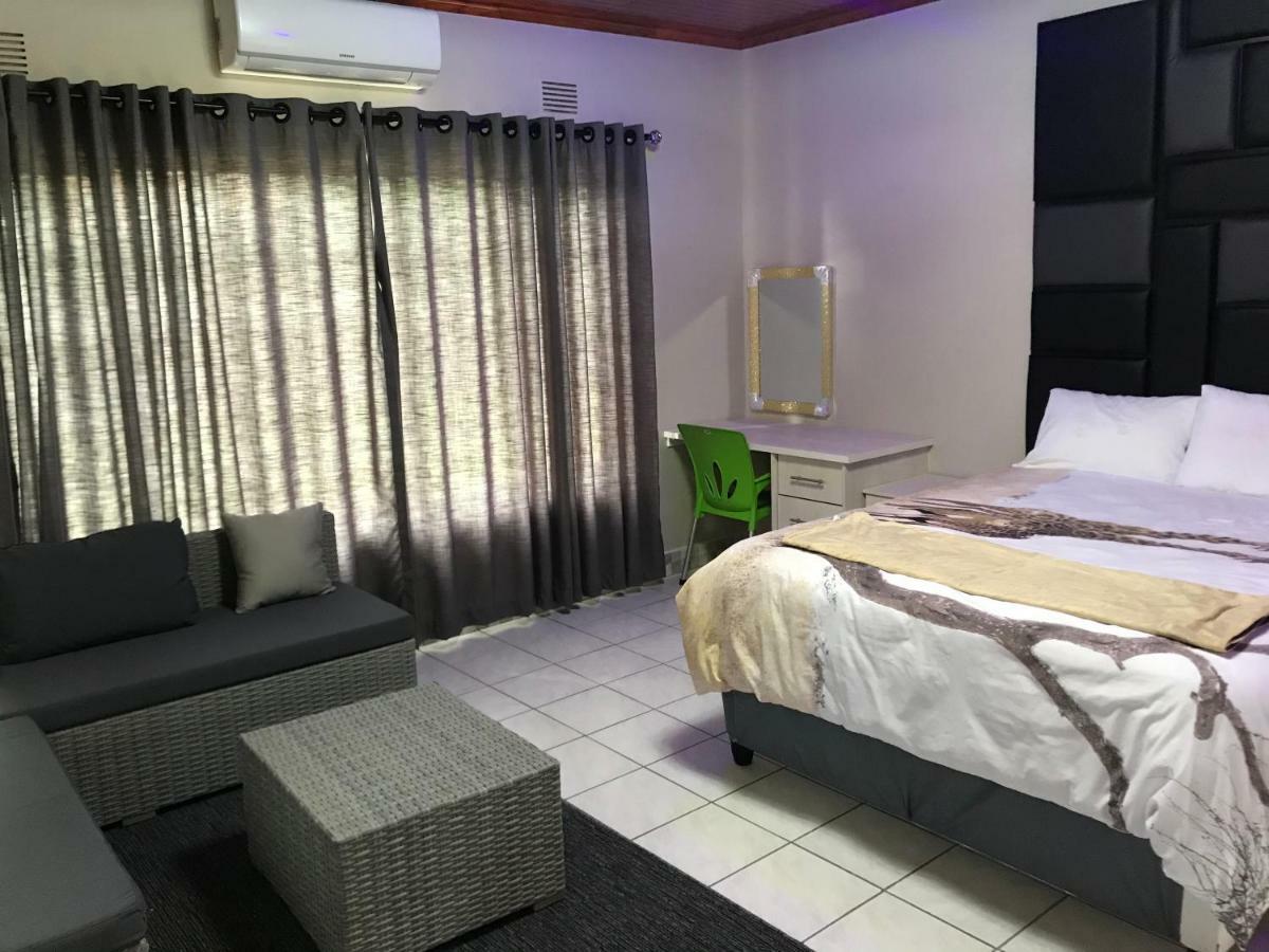 Green Tree B&B Mtubatuba Ngoại thất bức ảnh
